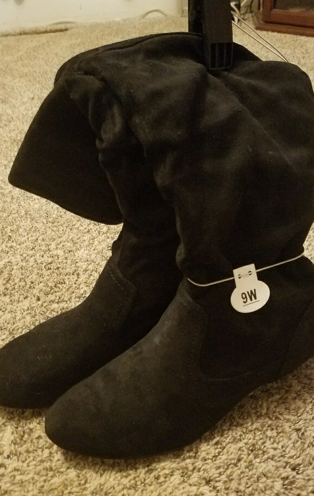 Route 66 knee high boots size 9 wide